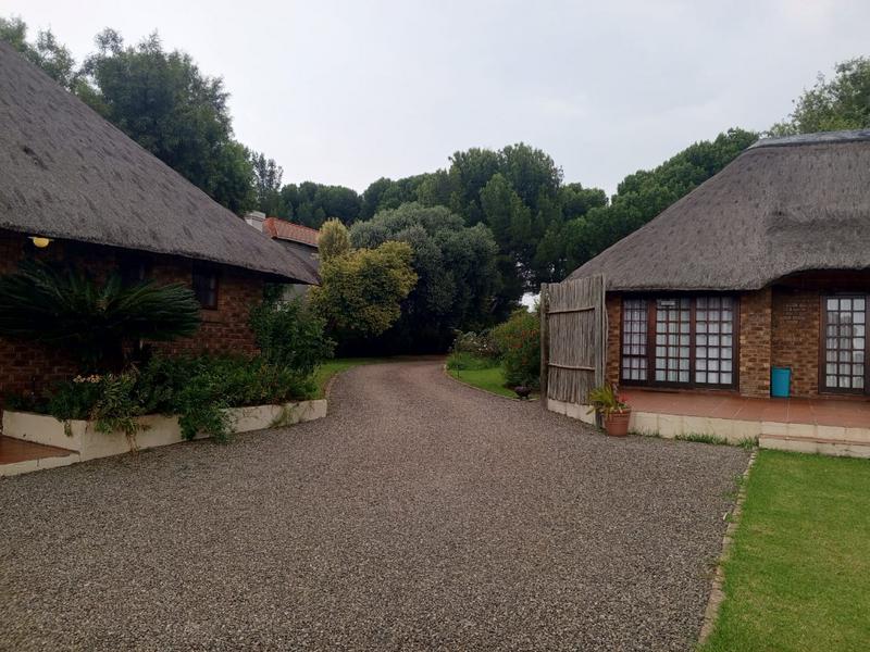 4 Bedroom Property for Sale in Deneysville Free State